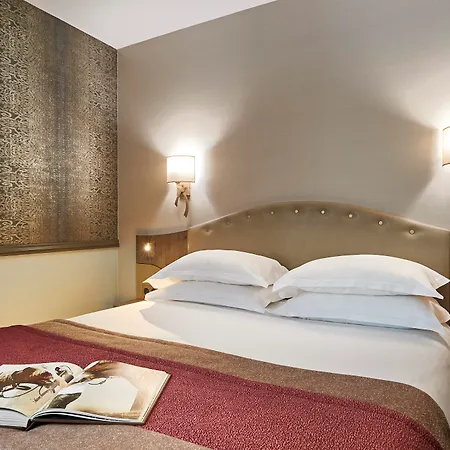 Western Premier Hbeo Centre Szálloda 4*
