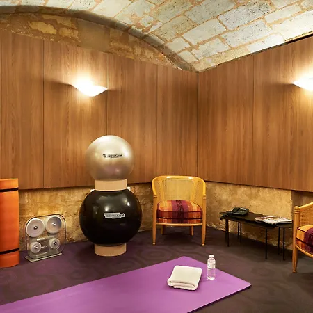Western Premier Hbeo Centre Szálloda 4*