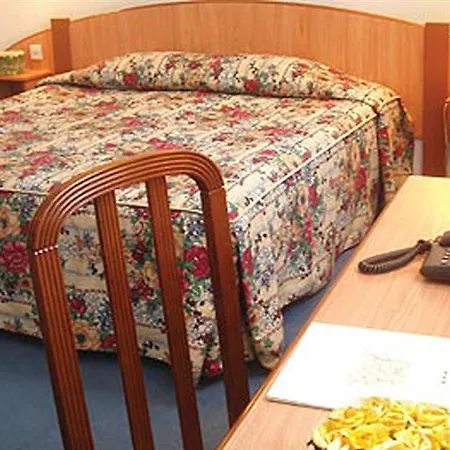 Western Premier Hbeo Centre 4* Bordeaux
