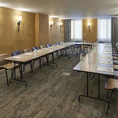 Western Premier Hbeo Centre Szálloda 4*